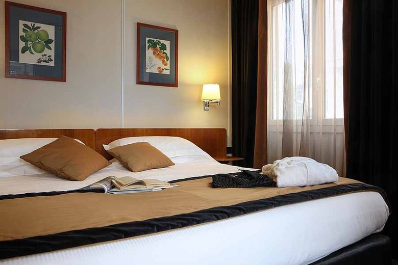 Domitiana Hotel
