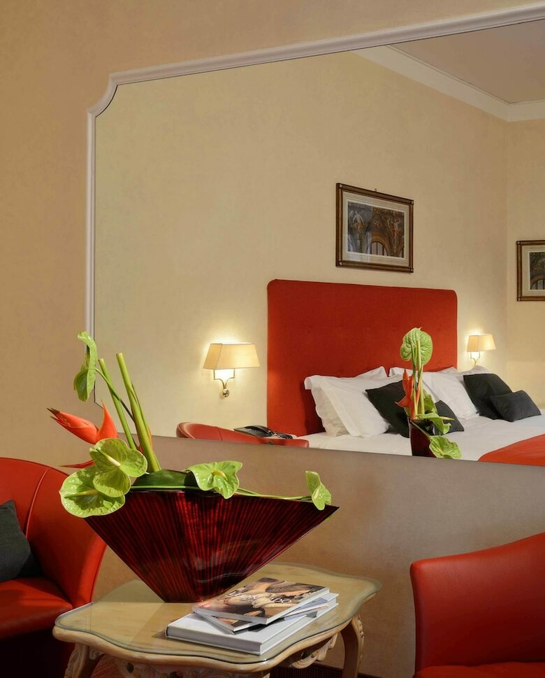 Hotel Colonna Palace