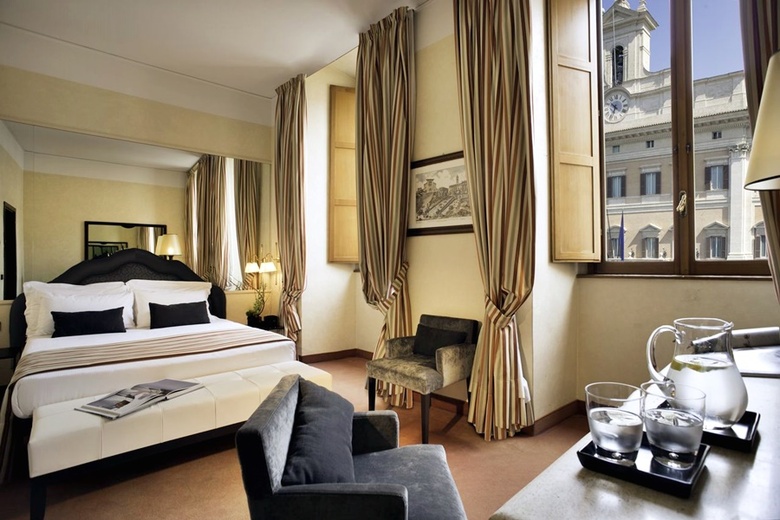 Hotel Colonna Palace