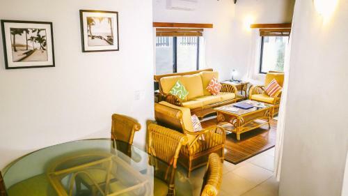 Hotel Muri Beach Resort