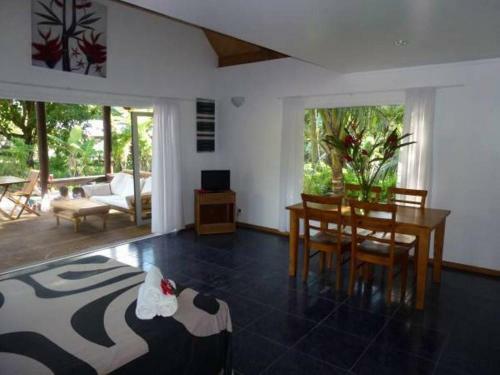 Villa Bella Beach Bungalows