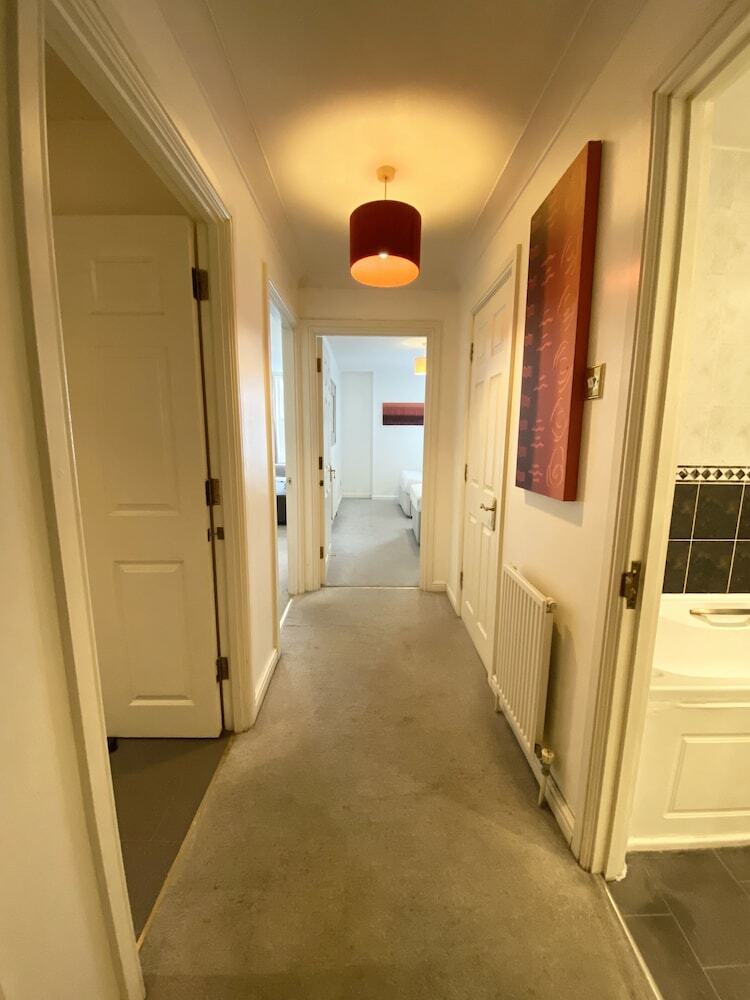 Apartment Next To Victoria Station