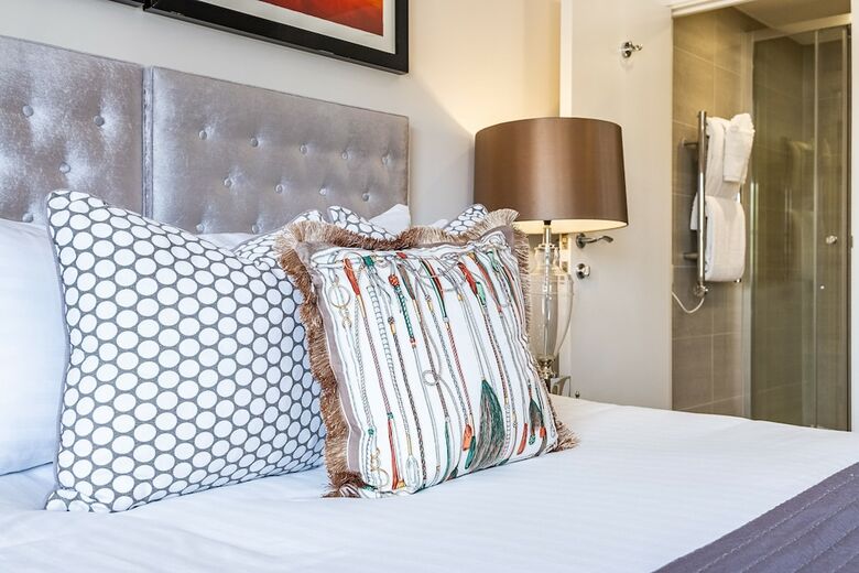 Lak Serviced Apartments