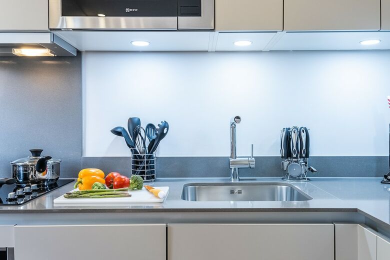 Lak Serviced Apartments