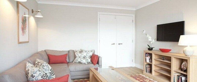 A Place Like Home - Chelsea Apartment With River Views
