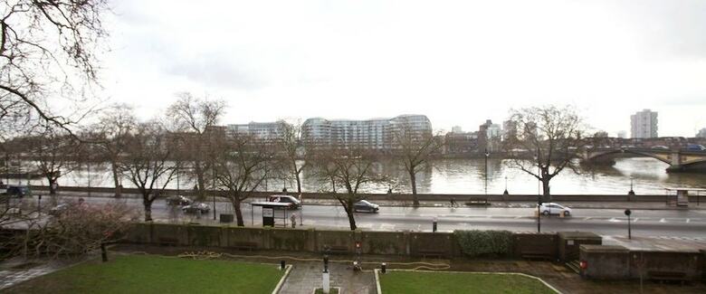 A Place Like Home - Chelsea Apartment With River Views