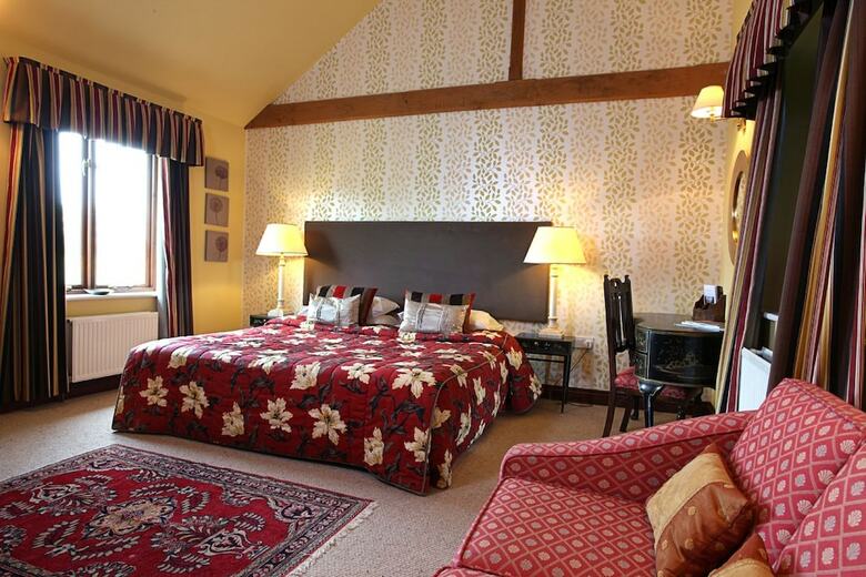 Cornfields Hotel & Restaurant