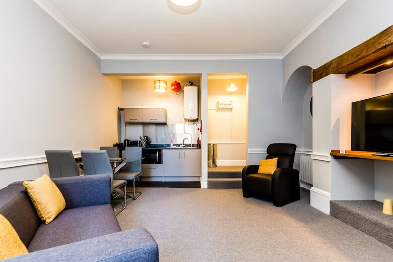 City Apartments - Sycamore Place