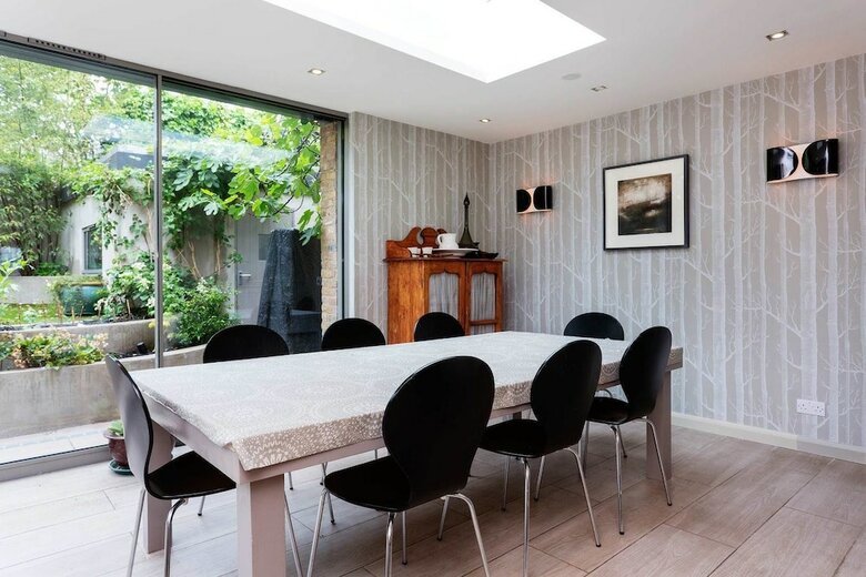 Veeve - Clapham Garden