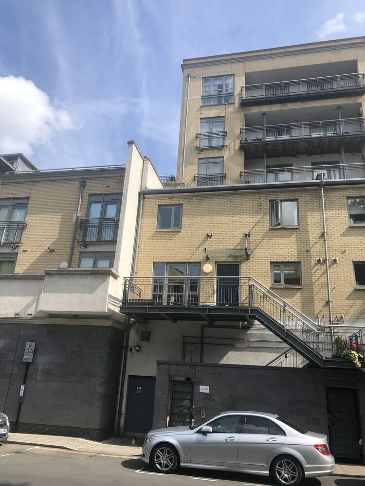 Apartamentos Stylish 2 Bedroom Maisonette In Victoria