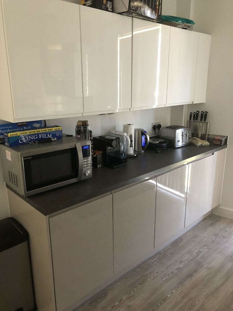 Wembley 2 Bedroom Apartment
