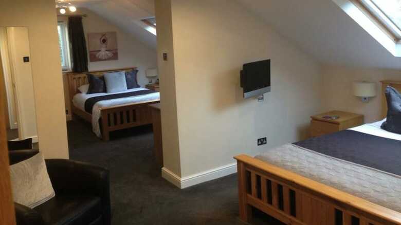 Bed & Breakfast Barncroft Luxury Guest House Near Nec
