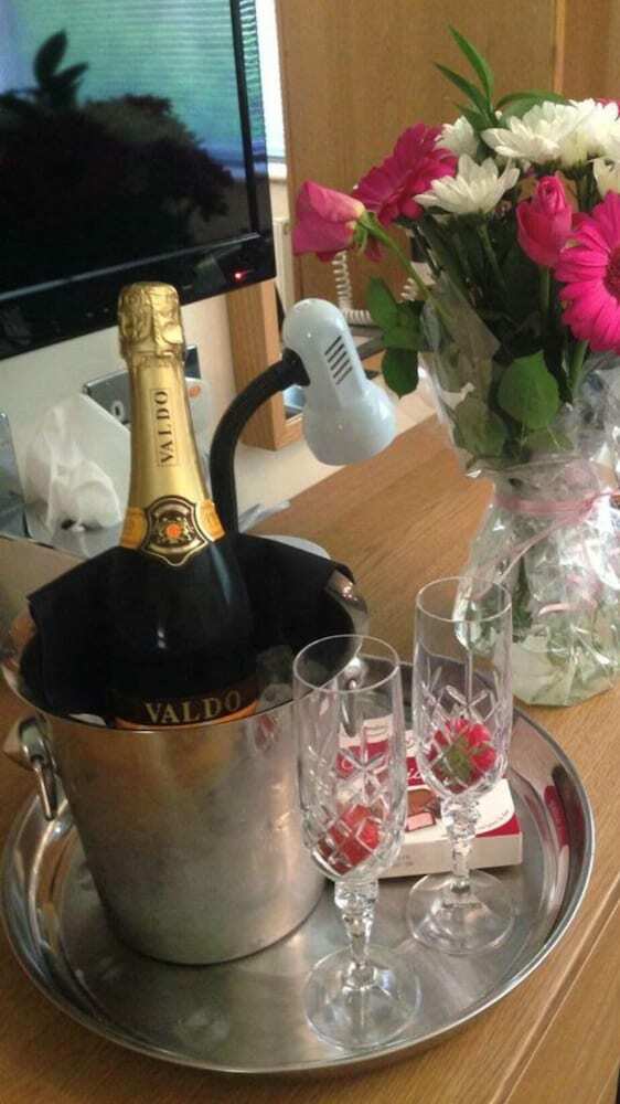 Bed & Breakfast Barncroft Luxury Guest House Near Nec