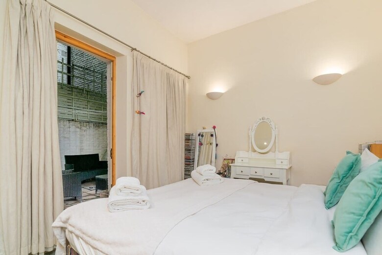 Apartamentos Charming 2 Bed Home In West Kensington, Fits 4