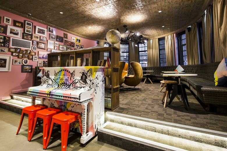 Hostal Generator London