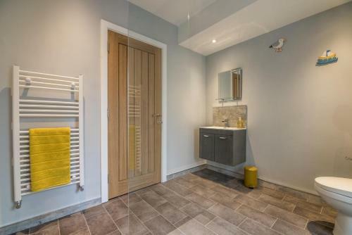Tipyn O Haul - 1 Bedroom Apartment - Tenby