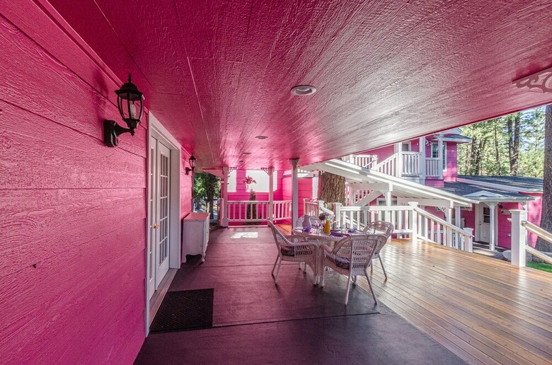 Apples Bed & Breakfast