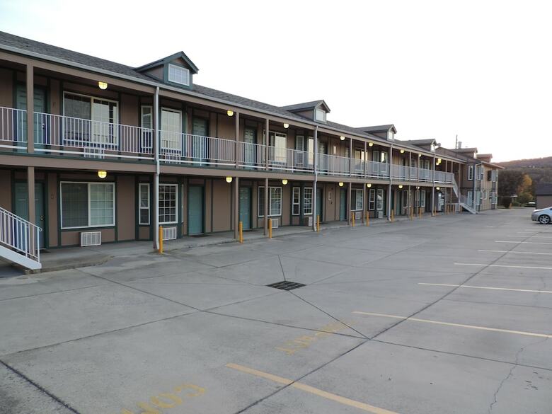 Motel Sweet Breeze Inn