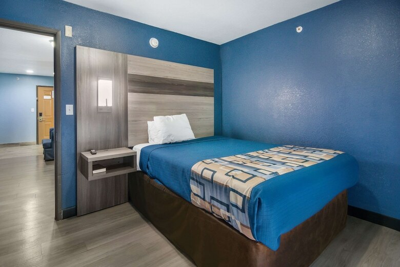 Hotel Rodeway Inn Carrollton I-35e