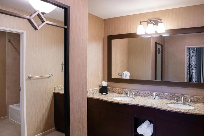 Sheraton Mission Valley San Diego Hotel
