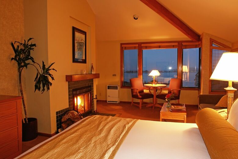 Hotel The Inn At The Tides