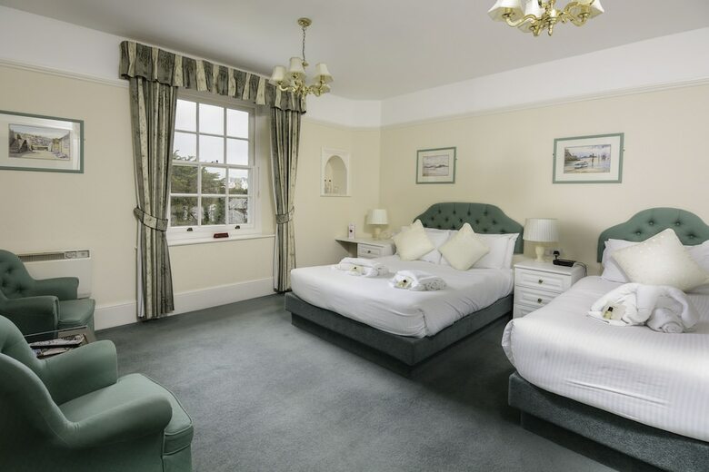 The Falcon Hotel