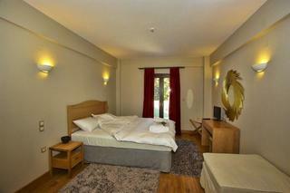 Hotel Anavasi Mountain Resort