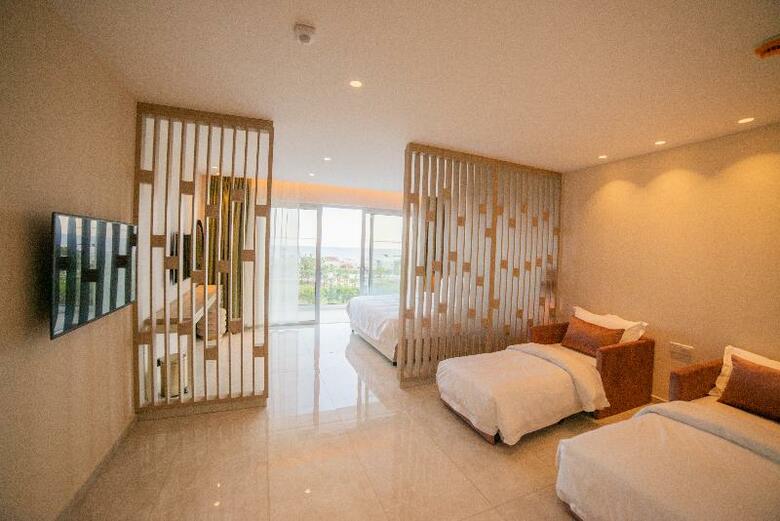 At Herbal Hotel