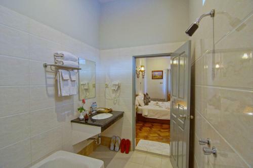 Triumph Hotel Mandalay
