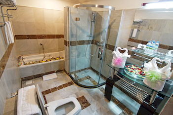 Hotel Mandalay