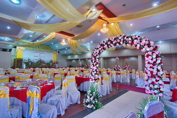 Hotel Mandalay