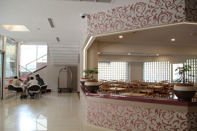 Hotel Sky 2