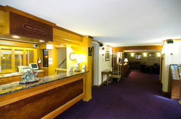 Hotel Charlton's Cedar Court