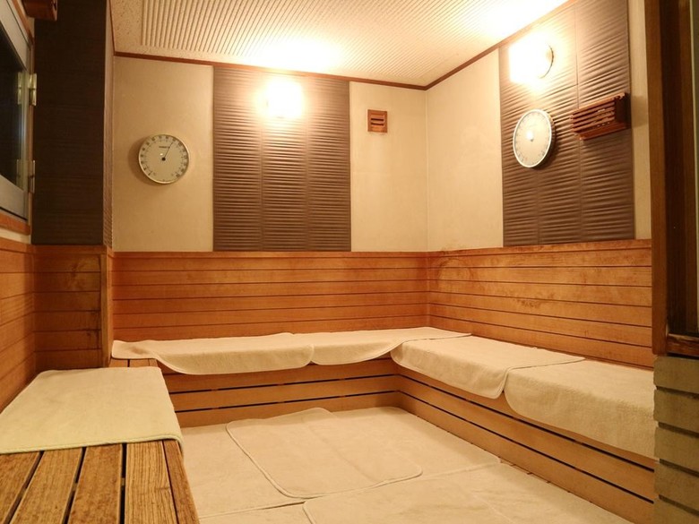 Capsule And Sauna Rosco