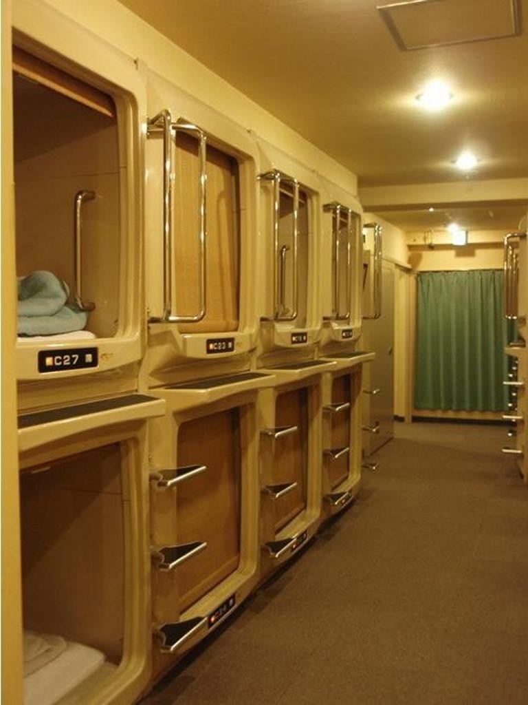 Capsule And Sauna Rosco