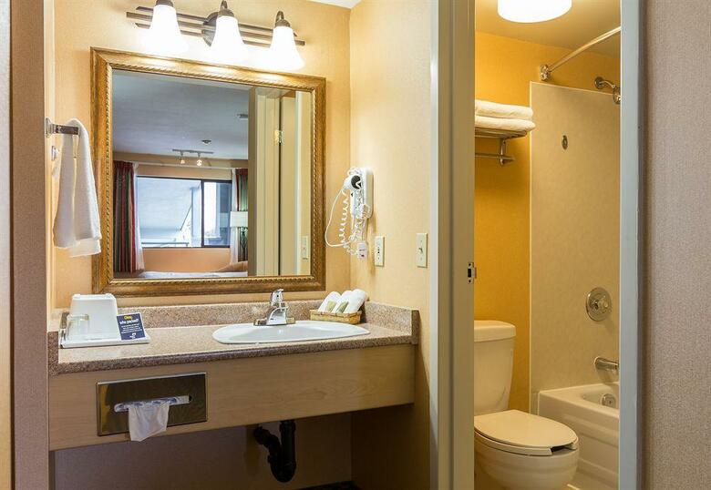 Hotel Accent Inns Burnaby
