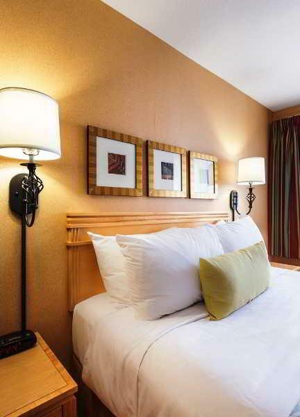Hotel Accent Inns Burnaby