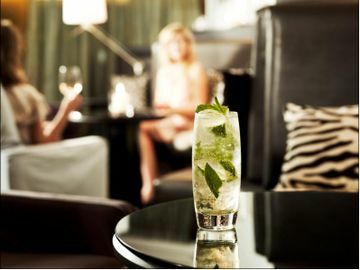 Hotel Rydges World Square