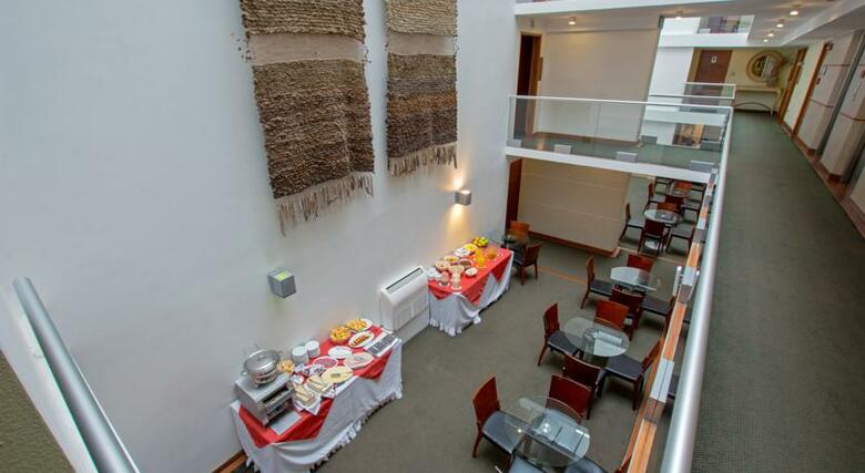 Hotel Rq Santiago Suites