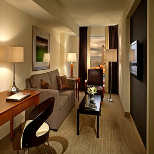 Hotel Cambridge Suites