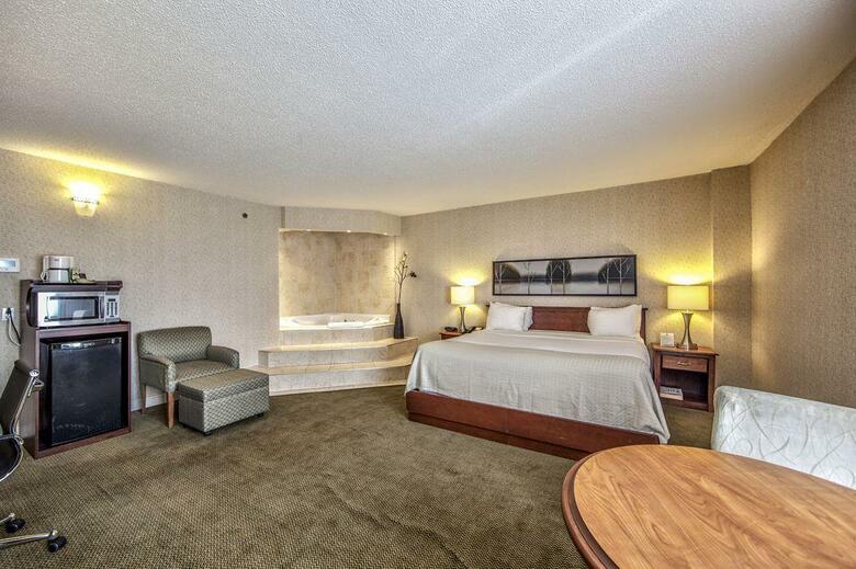 Hotel Holiday Inn Montreal Airport