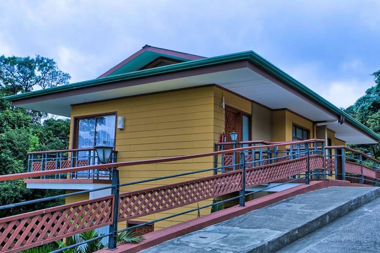 Hotel Ficus Sunset Suites
