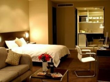 Hotel Mantra Hindmarsh Square