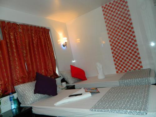 Hostal Marrigold Hostel