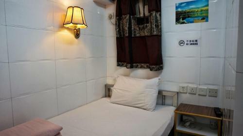 Hostal Maple Leaf Guest House