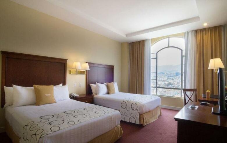 Howard Johnson Hotel Loja
