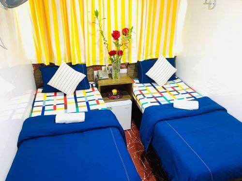 Hostal Singapore Hostel
