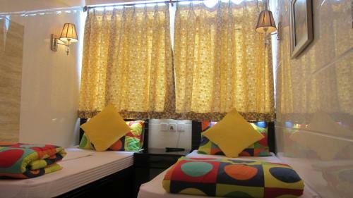 Hostal Singapore Hostel