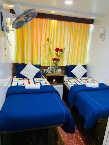 Hostal Singapore Hostel