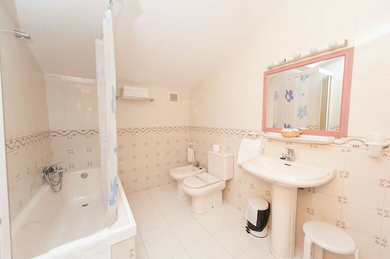 Hotel Artaza